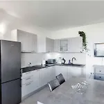 In - Insel Pasman 50975